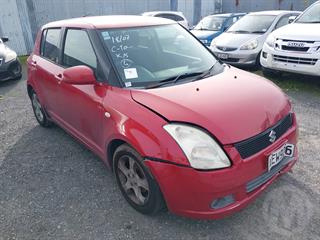 2004 Suzuki Swift Hatch Photo