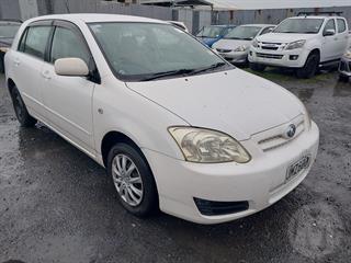 2004 Toyota Allex Hatch Photo