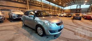 2013 Suzuki Swift Hatch Photo