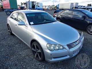 2005 Toyota Markx Sedan Photo