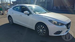 2014 Mazda Axela 4D Sedan Photo