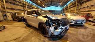 2022 Mitsubishi Outlander LS 2.5P/CVT Station Wagon Photo