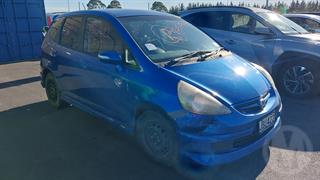 2006 Honda fit Hatch Photo