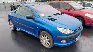 2001 Peugeot 206 2.0 CPE Cab 2DR MP Sedan Photo