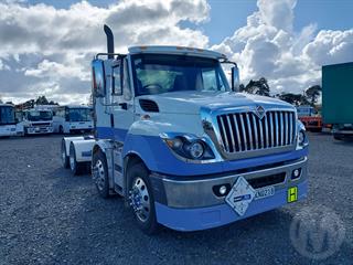 2017 International Workstar 7600 Tractor Unit GCM 55,000kg Photo