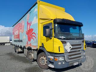 2011 Scania P 320-LB8X2*6MNA Curtainside GVM 33,200kg Photo