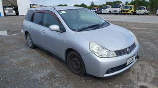 2006 Nissan Wingroad Station Wagon Photo