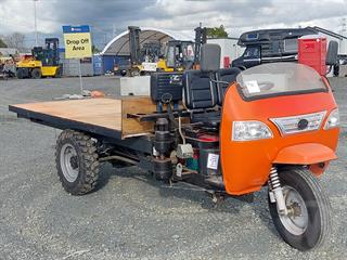 Tuktuk Flat Deck Utility Photo