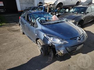 2013 Mazda 2 Hatch Photo