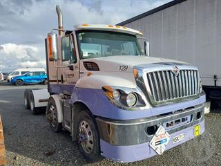 2014 International 7600 Work Star Tractor Unit Photo