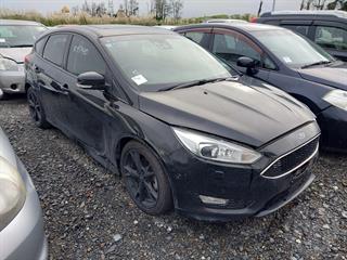 2017 Ford Focus Titanium 1.5P/6AT Hatch Photo