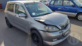 2005 Mazda Demio Hatch Photo