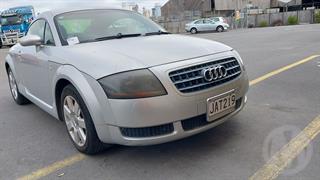 2003 Audi TT Coupé Photo