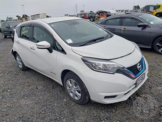 2017 Nissan Note Hatch Photo