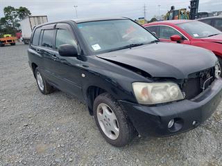 2004 Toyota Kluger Station Wagon Photo