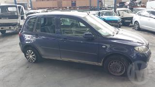 2004 Mazda Demio Hatch Photo