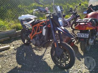 2010 KTM Supermoto R R Motorcycle Photo