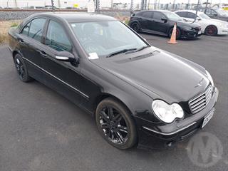 2007 Mercedes-Benz C230 Sedan Photo