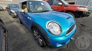 2010 MINI Cooper S Hatch 6A 2DR 1.6I Hatch Photo