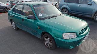 2001 Hyundai Accent 1.3L 5D 5M Hatch Photo