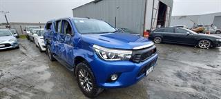 2018 Toyota Hilux SR5 TD DC 2.8D/4WD/ Utility Photo