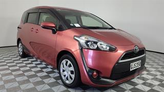 2017 Toyota Sienta 5D Station Wagon Photo