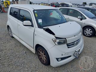2007 Toyota BB Hatch Photo