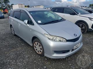 2009 Toyota Wish Station Wagon Photo