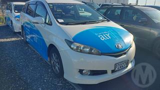 2012 Toyota Wish 5D Station Wagon Photo