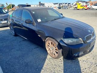 2009 BMW 320i Sedan Photo