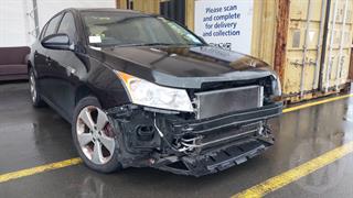 2013 Holden Cruze Equipe HB 1.8 AT Hatch Photo