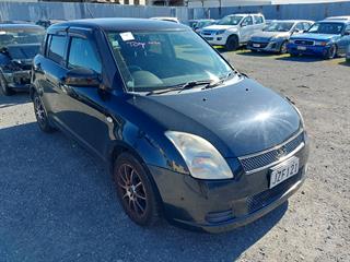 2005 Suzuki Swift Hatch Photo