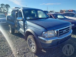 2005 Ford Courier 2.5TD XLX CR W/S 4X Dual Cab Chassis Photo