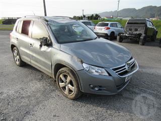 2009 Volkswagen Tiguan TDI Station Wagon Photo