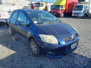 2007 Toyota Auris Hatch Photo