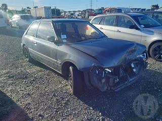 1990 Mazda Familia Interplay Hatch Photo