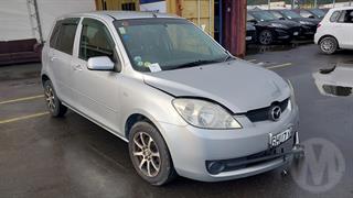 2006 Mazda Demio Hatch Photo