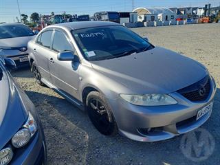 2004 Mazda Atenza Sedan Photo