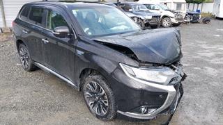 2015 Mitsubishi Outlander Phev Station Wagon Photo