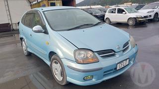 1999 Nissan Tino Station Wagon Photo
