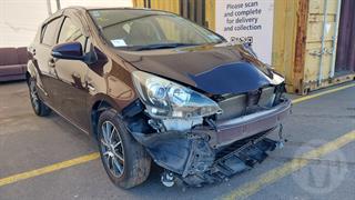 2014 Toyota Aqua Hatch Photo