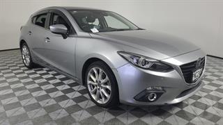2015 Mazda Axela Sport 5D Hatch Photo