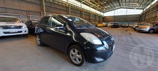 2008 Toyota Vitz Hatch Photo