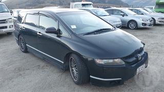 2004 Honda Odyssey Station Wagon Photo