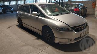 2004 Honda Odyssey Absolute Station Wagon Photo