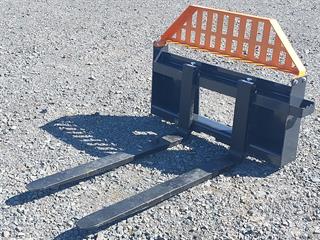 Wolverine FK-11-48 Pallet Forks Forklift (GP) Photo