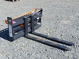Wolverine PFA-11-3300G Hydraulic forks Forklift (GP) Photo