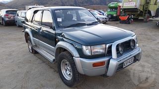 1995 Toyota Hilux Surf Station Wagon Photo