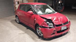 2005 Suzuki Swift Hatch Photo