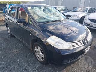 2005 Nissan Tiida Latio Sedan Photo